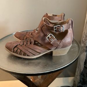 Brown leather sandals